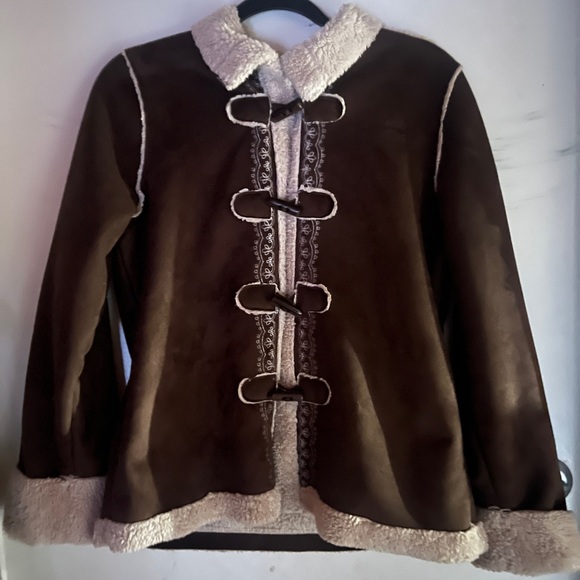 Women's Brown Shearling Jacket - Picture 1 of 5